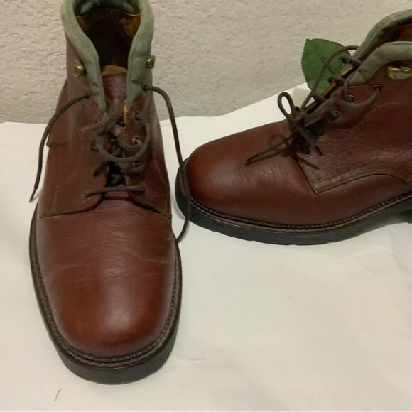 H.S. Trask & Co. Men\'s VTG Brown Leather Lace Up Chukka Boots size 9 main image 12